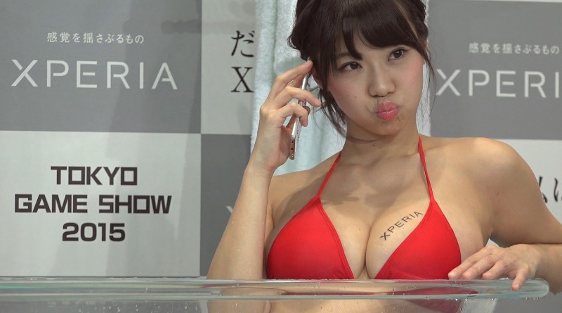 東京ゲームショウ2015のXPERIAブースのセクシーエロおっぱいがネットで話題
